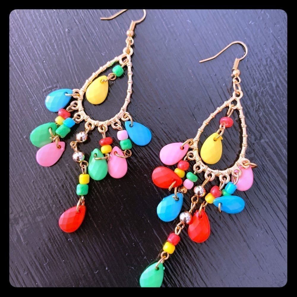 Multicolored Confetti Chandelier Earrings Size OS